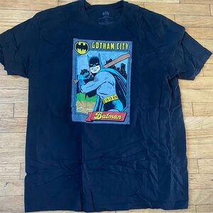 Batman baseball card t-shirt size XL